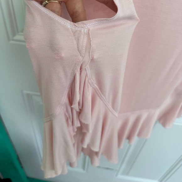 Free People We The Free Uptown Pink Sleeveless Ruffle V-Hem Tank Top Medium - Picture 5 of 10